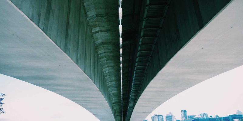 工业品绿色采购新趋势：如何评估环保材料与低碳供应链？原材料批发与机械零件采购指南